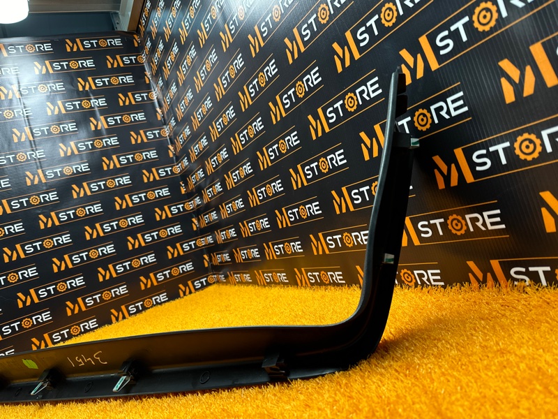 обшивка двери багажника, 680 рублей, Красноярск