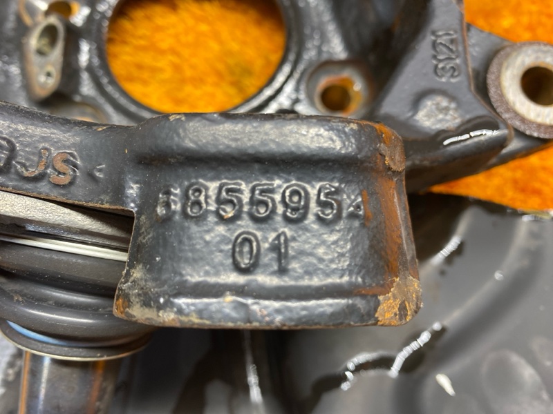 кулак поворотный, 2000 рублей, Красноярск