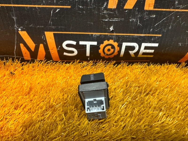 кнопка стеклоподъемника, 200 рублей, Красноярск