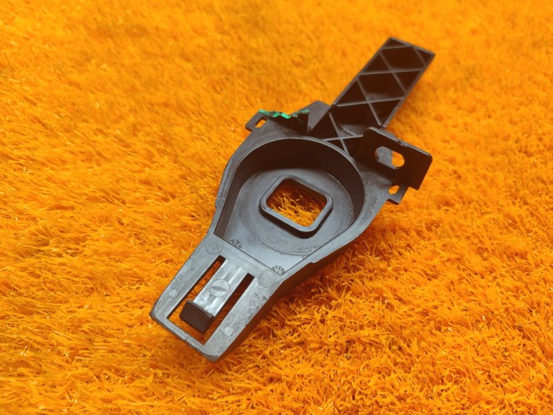 крепление радиатора, 600 рублей, Красноярск