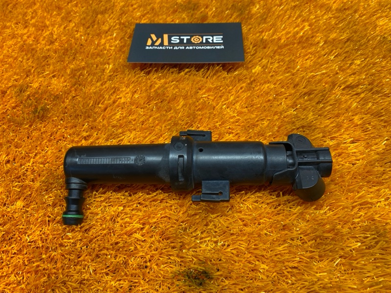 Форсунка омывателя фары, 1000 рублей, Красноярск