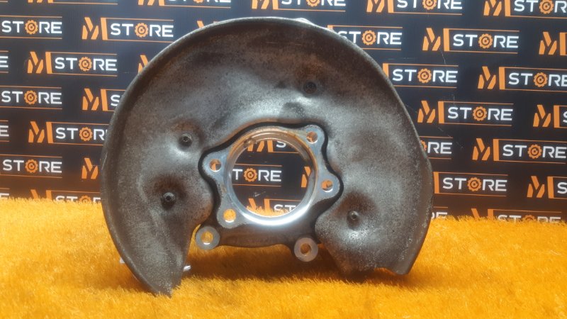 кулак поворотный, 1500 рублей, Красноярск