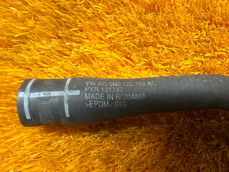 Патрубок системы охлаждения, 400 рублей, Красноярск