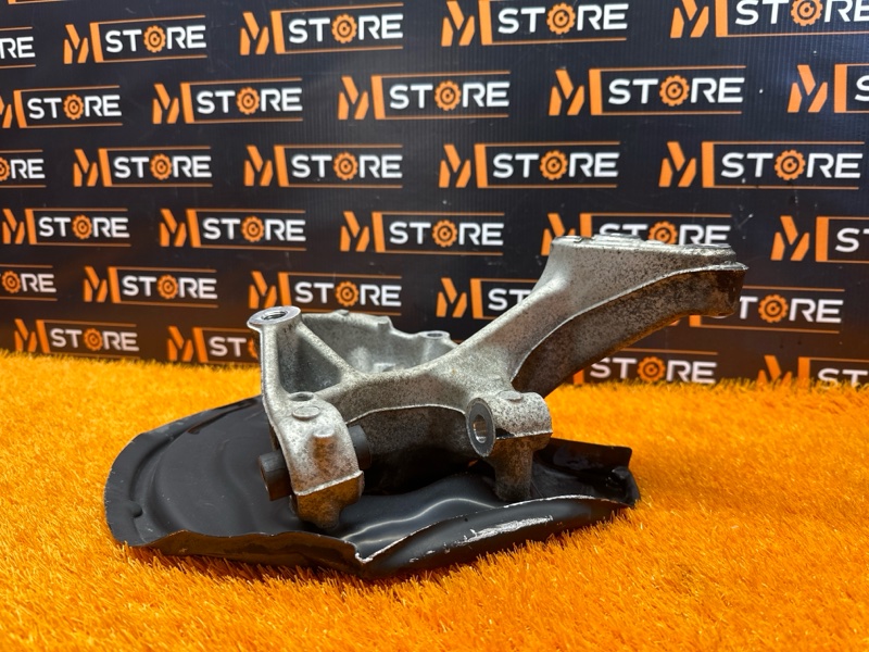 кулак поворотный, 2000 рублей, Красноярск