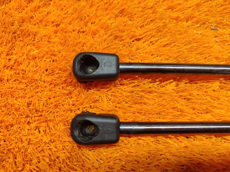 амортизатор багажника, 1200 рублей, Красноярск