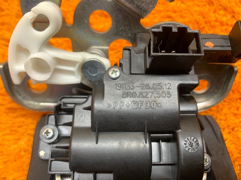 замок багажника, 1000 рублей, Красноярск