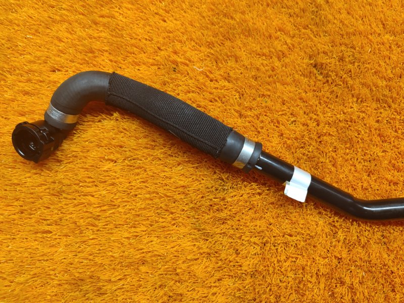 Патрубок системы охлаждения, 1000 рублей, Красноярск