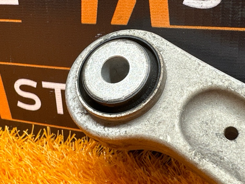 Рычаг подвески верхний, 700 рублей, Красноярск