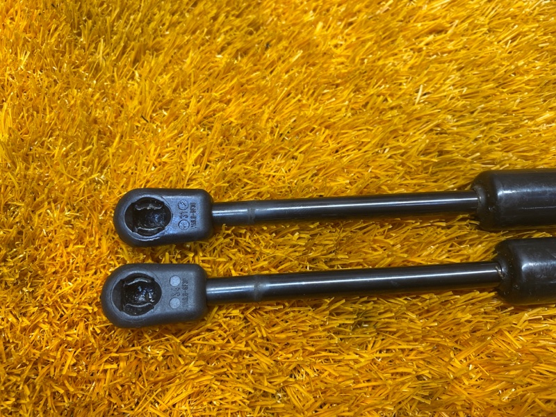 амортизатор капота, 1400 рублей, Красноярск