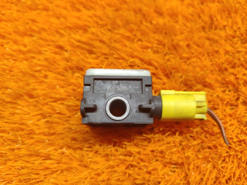 Датчик airbag ( удара), 300 рублей, Красноярск