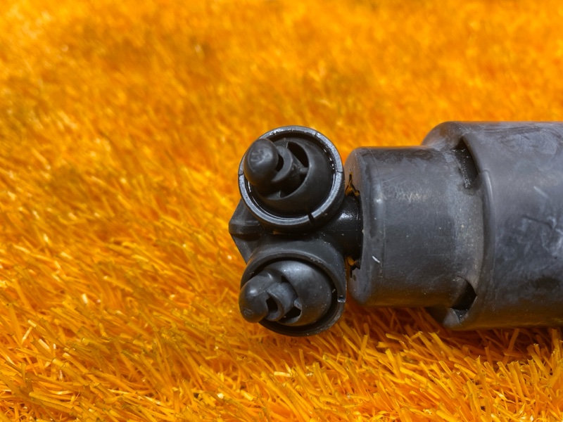 Форсунка омывателя фары, 1000 рублей, Красноярск