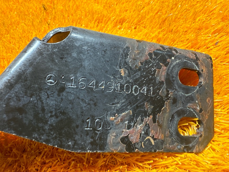 кронштейн, 200 рублей, Красноярск