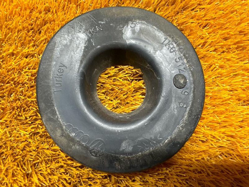 опора пружины, 400 рублей, Красноярск