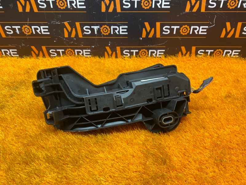 педаль газа, 1000 рублей, Красноярск