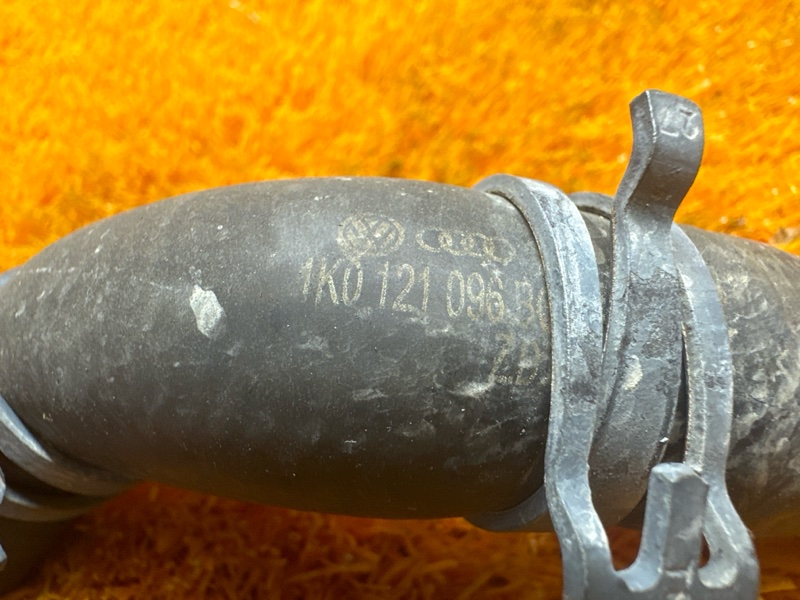 Патрубок системы охлаждения, 350 рублей, Красноярск