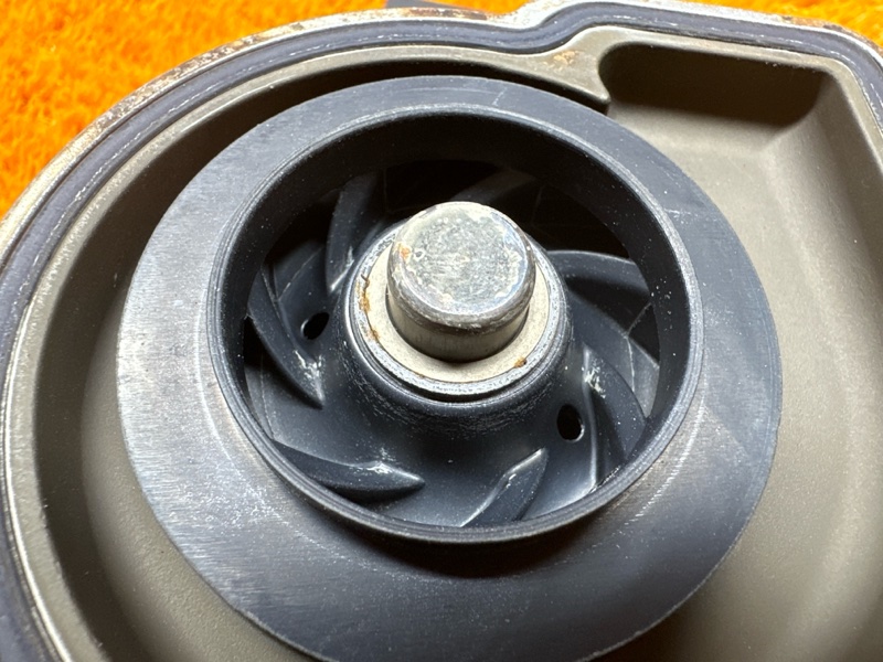 помпа, 1300 рублей, Красноярск