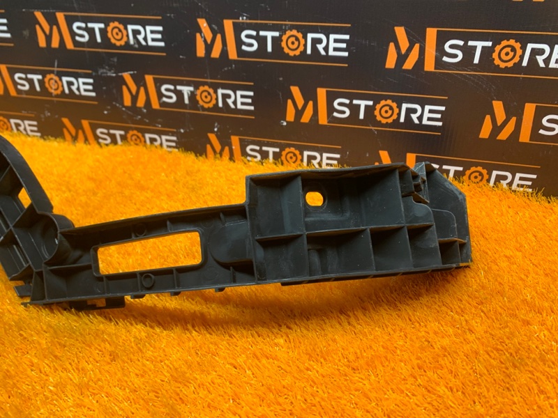 крепление бампера, 420 рублей, Красноярск