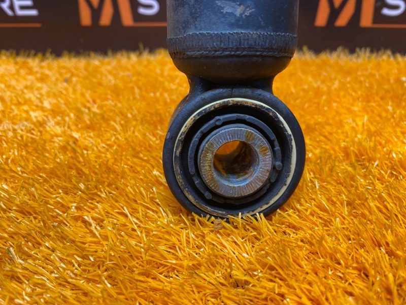 Амортизатор, 1000 рублей, Красноярск