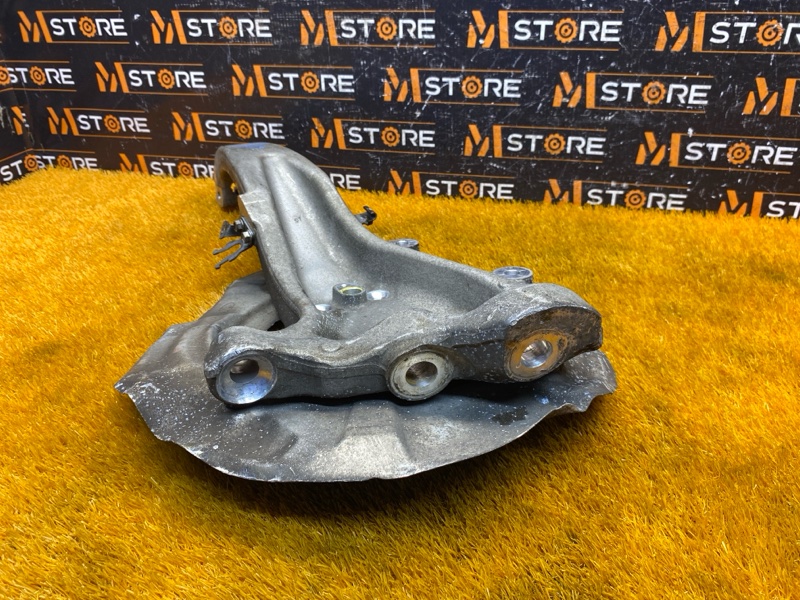 кулак поворотный, 1000 рублей, Красноярск