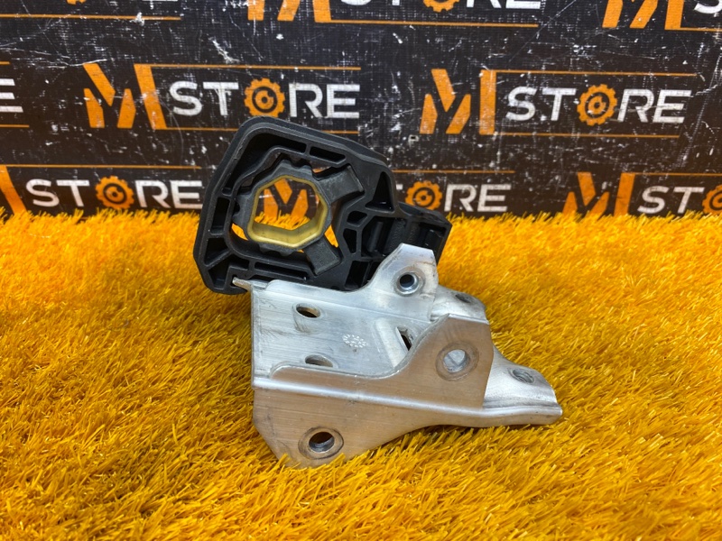 Кронштейн радиатора, 760 рублей, Красноярск