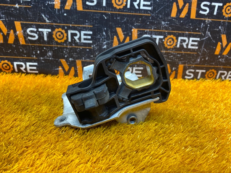 Кронштейн радиатора, 760 рублей, Красноярск