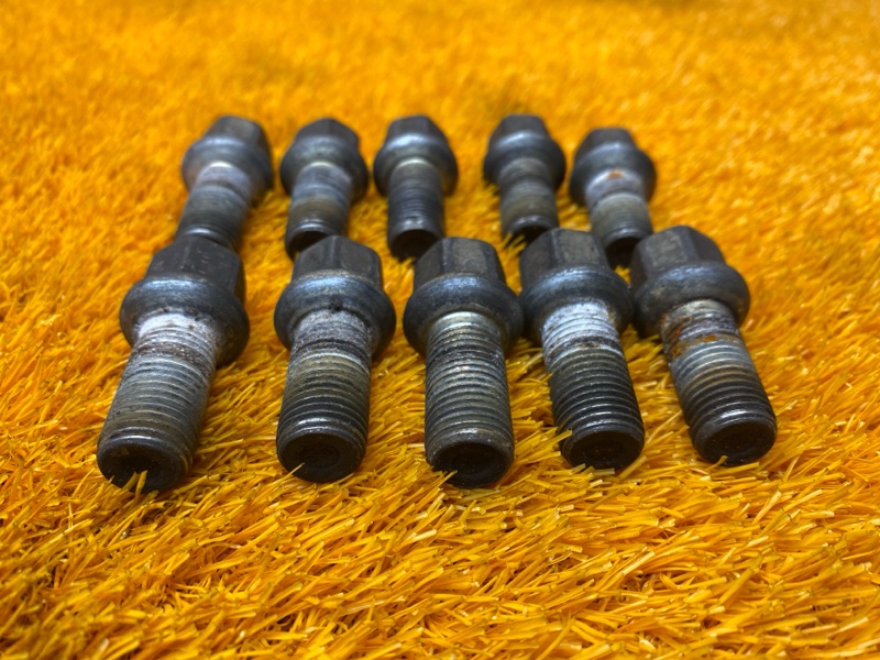 болт колесный, 840 рублей, Красноярск