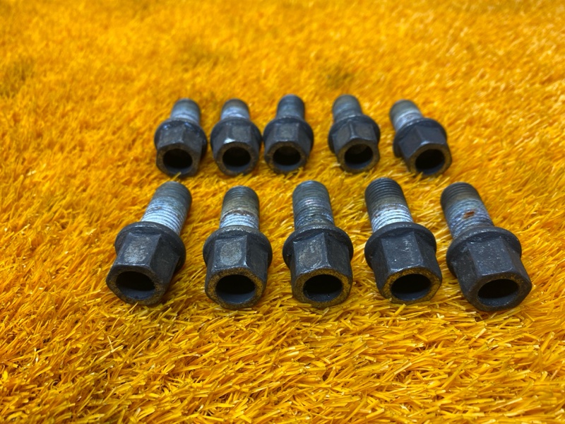 болт колесный, 840 рублей, Красноярск