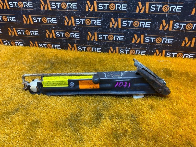 домкрат, 4000 рублей, Красноярск