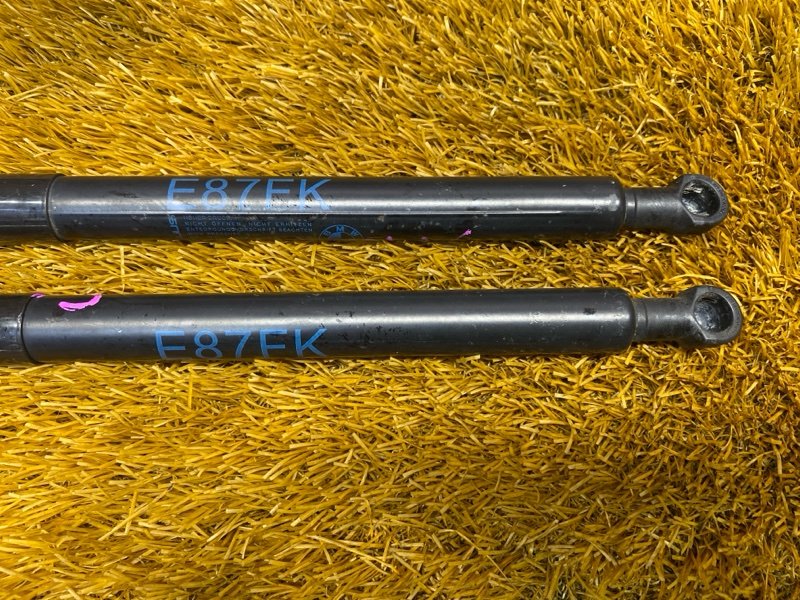 амортизатор капота, 600 рублей, Красноярск