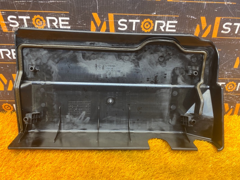 крышка двигателя, 1000 рублей, Красноярск