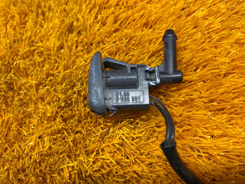 форсунка омывателя, 800 рублей, Красноярск