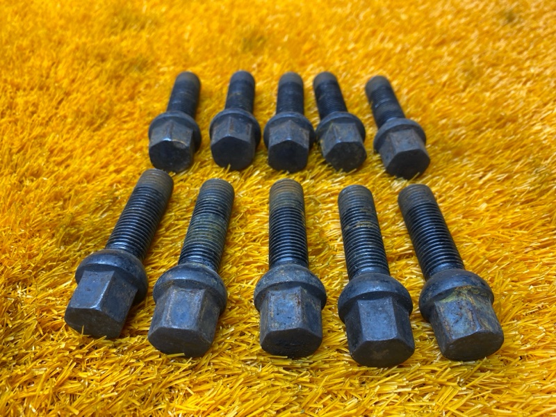 болт колесный, 840 рублей, Красноярск