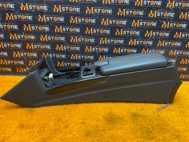 подлокотник, 5000 рублей, Красноярск