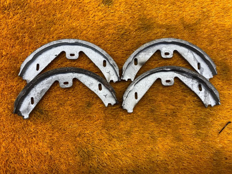 Колодки ручника, 1000 рублей, Красноярск