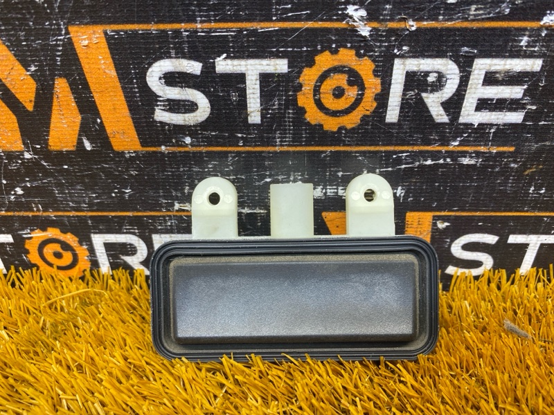 ручка багажника, 500 рублей, Красноярск