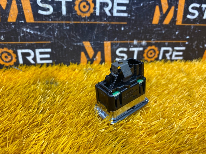 Кнопка открывания багажника, 350 рублей, Красноярск