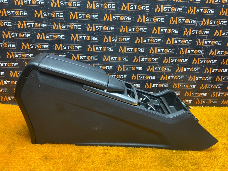 подлокотник, 5700 рублей, Красноярск