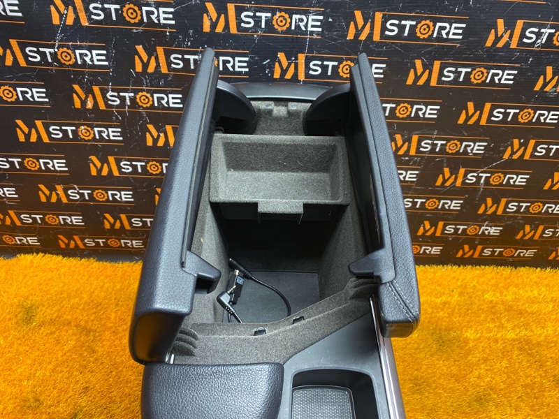 подлокотник, 5700 рублей, Красноярск