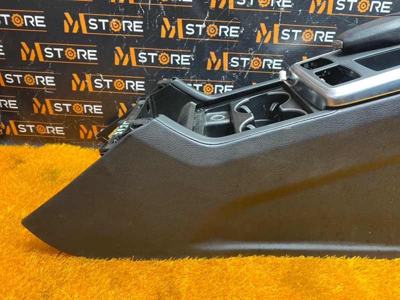 подлокотник, 5700 рублей, Красноярск