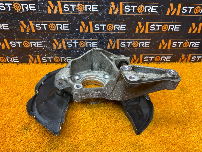 кулак поворотный, 2000 рублей, Красноярск