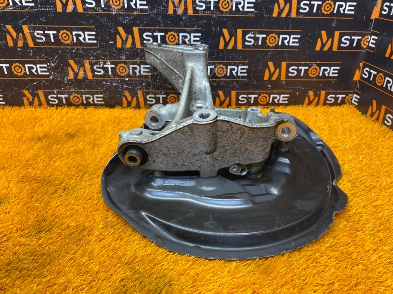 кулак поворотный, 2000 рублей, Красноярск