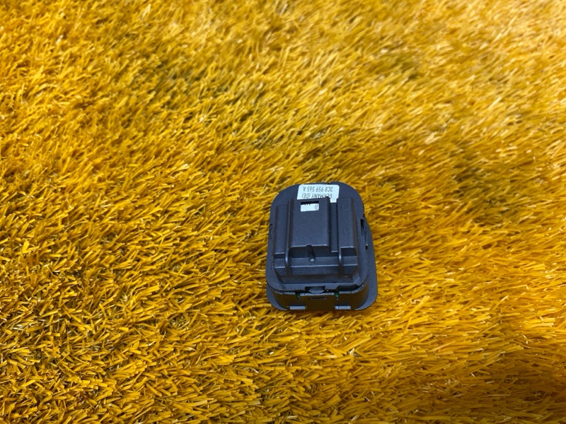 Кнопка регулировки зеркал, 1000 рублей, Красноярск