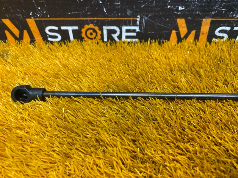 амортизатор багажника, 700 рублей, Красноярск