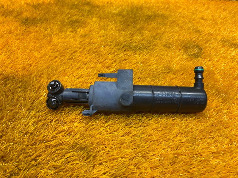 Форсунка омывателя фары, 1000 рублей, Красноярск