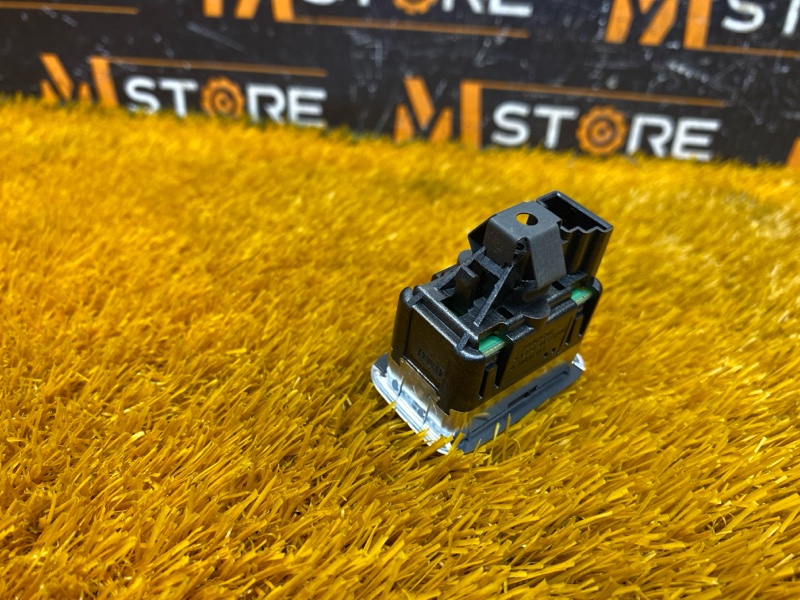 Кнопка открывания багажника, 350 рублей, Красноярск