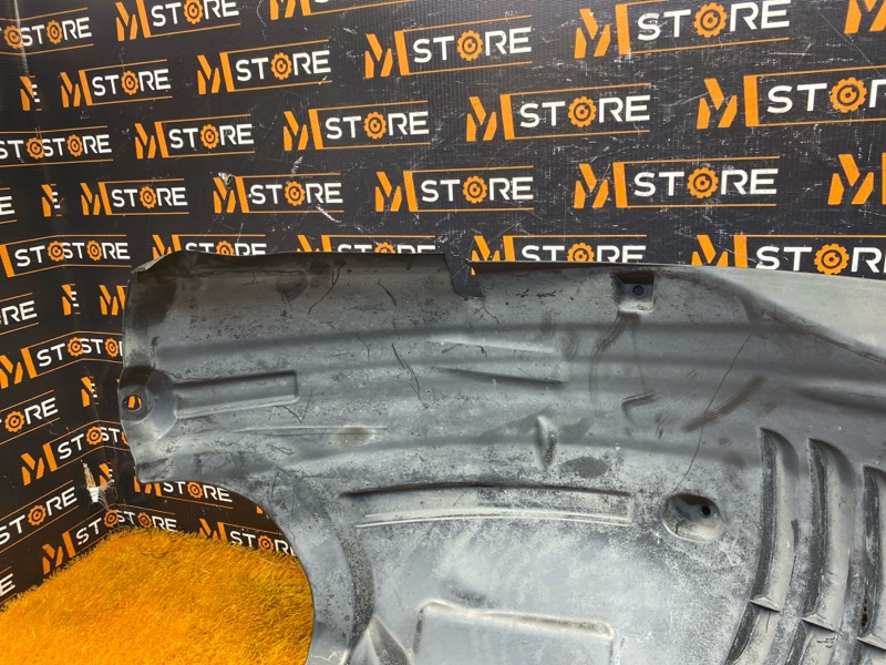 подкрылок, 3200 рублей, Красноярск