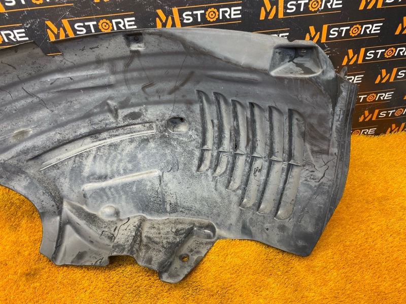 подкрылок, 3200 рублей, Красноярск