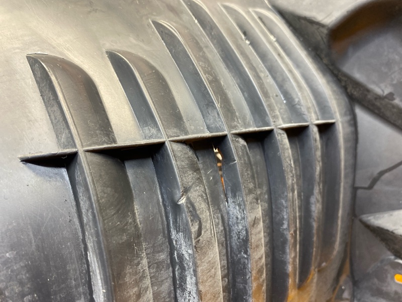 подкрылок, 3200 рублей, Красноярск