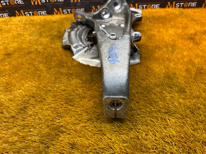 кулак поворотный, 1000 рублей, Красноярск