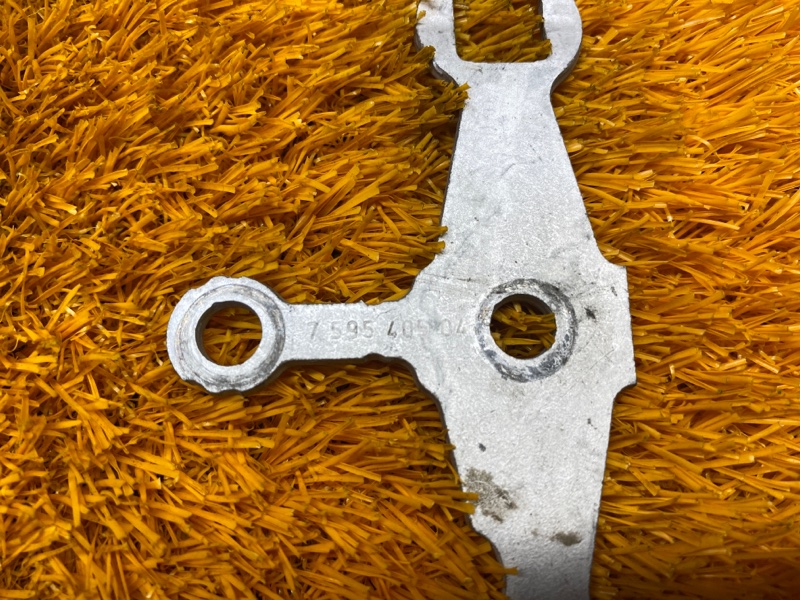 крепление топливной форсунки, 690 рублей, Красноярск